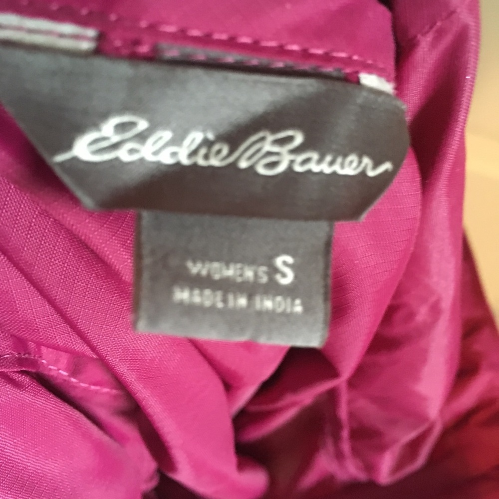 Packable Windbreaker - image 7